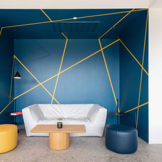 import blog slider giochi di linee e colore lhotel hoody active happiness con il gres mystone ceppo di gre 8