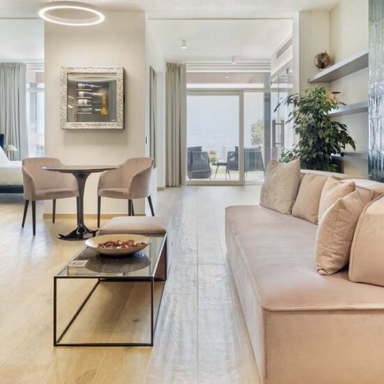 Hôtel Du Lac : bien-être avec paysage et déco intérieure sur mesure