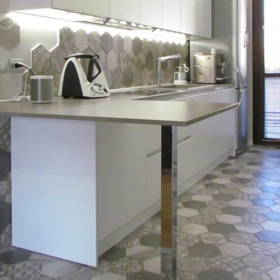 La cuisine s'habille de carreaux de ciment