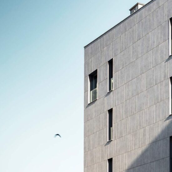 L’expérience et la technologie Marazzi Engineering pour façades ventilées et protections solaires