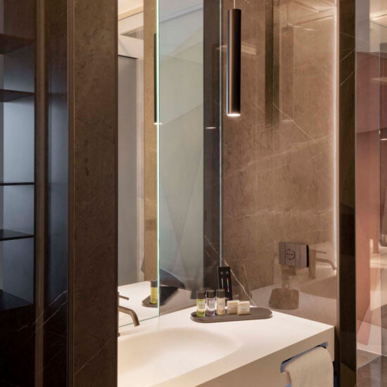 marazzi hotel du lac 023.jpg