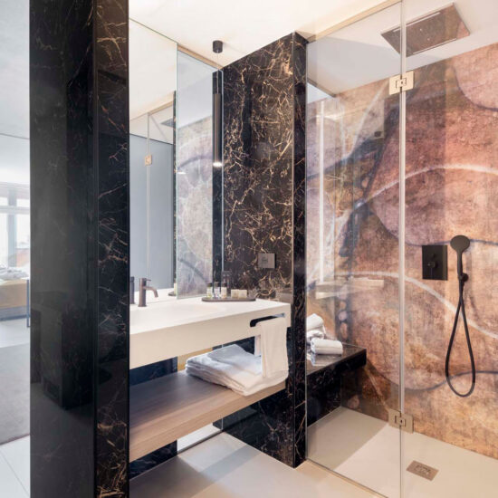 marazzi hotel du lac 033.jpg